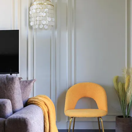 Elvezia Boutique * Μπαβένο