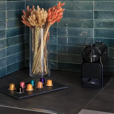 Elvezia Boutique Μπαβένο